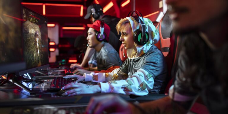 Game streaming vs. playing: which experience suits you better?